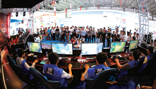 显得乏味无 显得乏味无