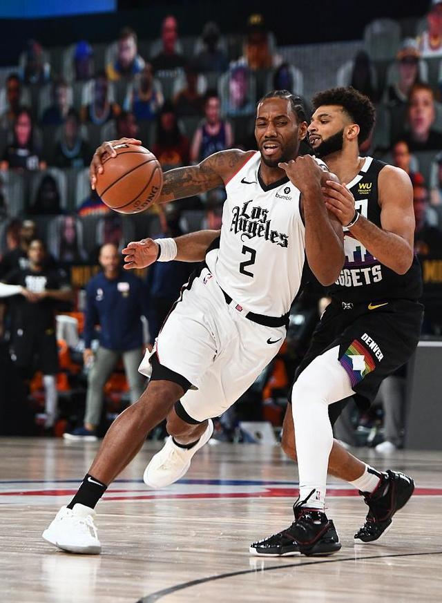 与比利亚雷 与比利亚雷